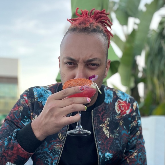 Meet your Posher, Blake - Picture 1 of 1